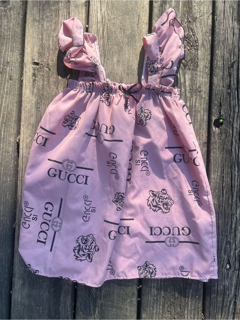 Gucci Fashion Girls 3T Pink/Black Sleeveless Ruffle Flutter Sleeve Sundress